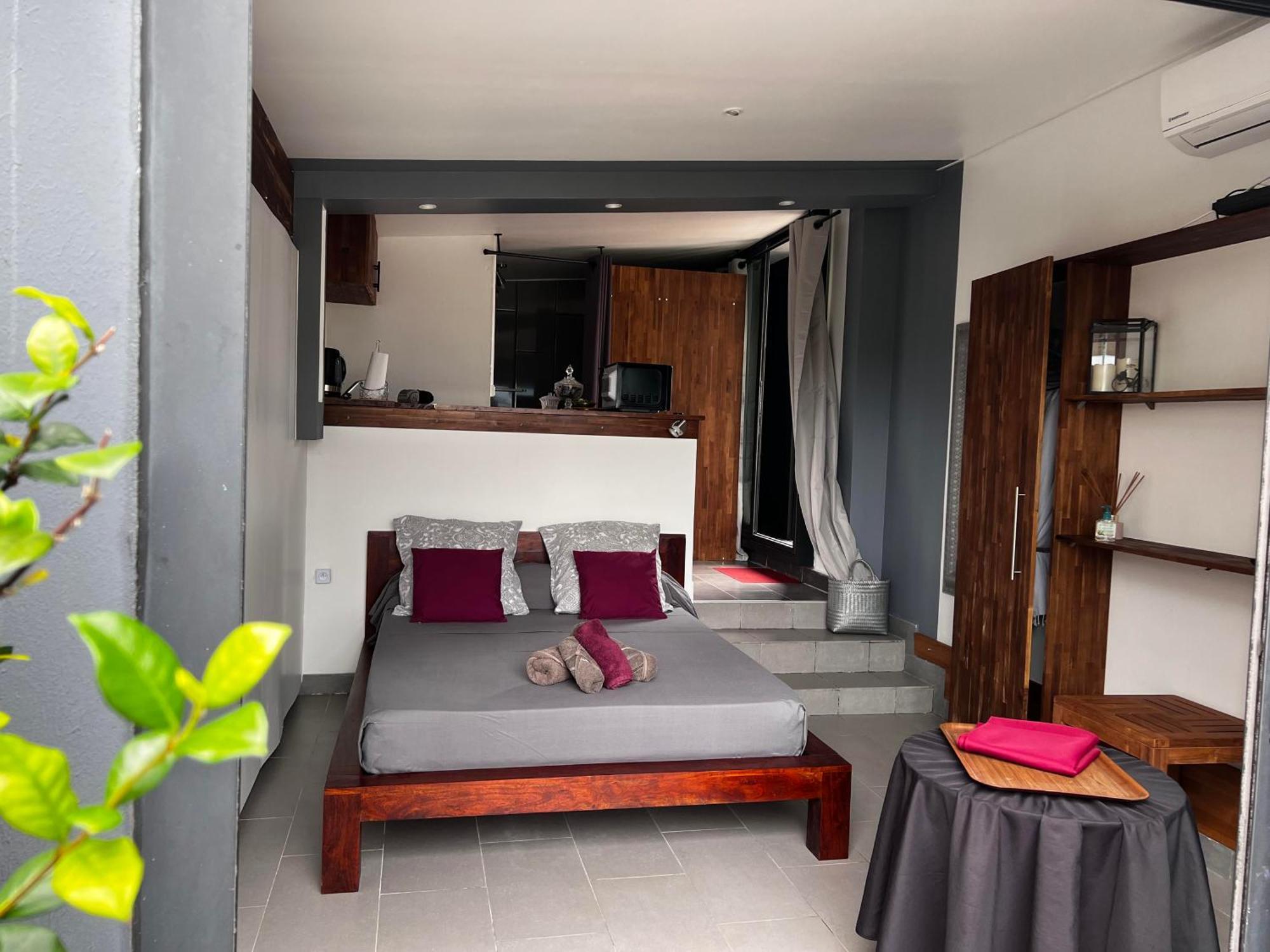 Studio Cosy Kazadalo, Deux Rives - Sainte-Suzanne Dış mekan fotoğraf